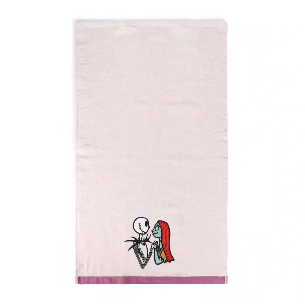 New 2 pack nightmare before Christmas Jack Skellington and Sally hand towel set